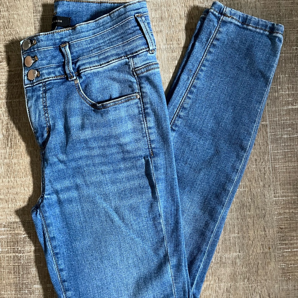 Ann Taylor Skinny Jeans, Size 4, Medium Wash